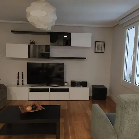 Refugio Familiar En Gros Zurriola A 10 Minutos Ess02855 Apartman