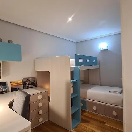 Refugio Familiar En Gros Zurriola A 10 Minutos Ess02855 Apartman *